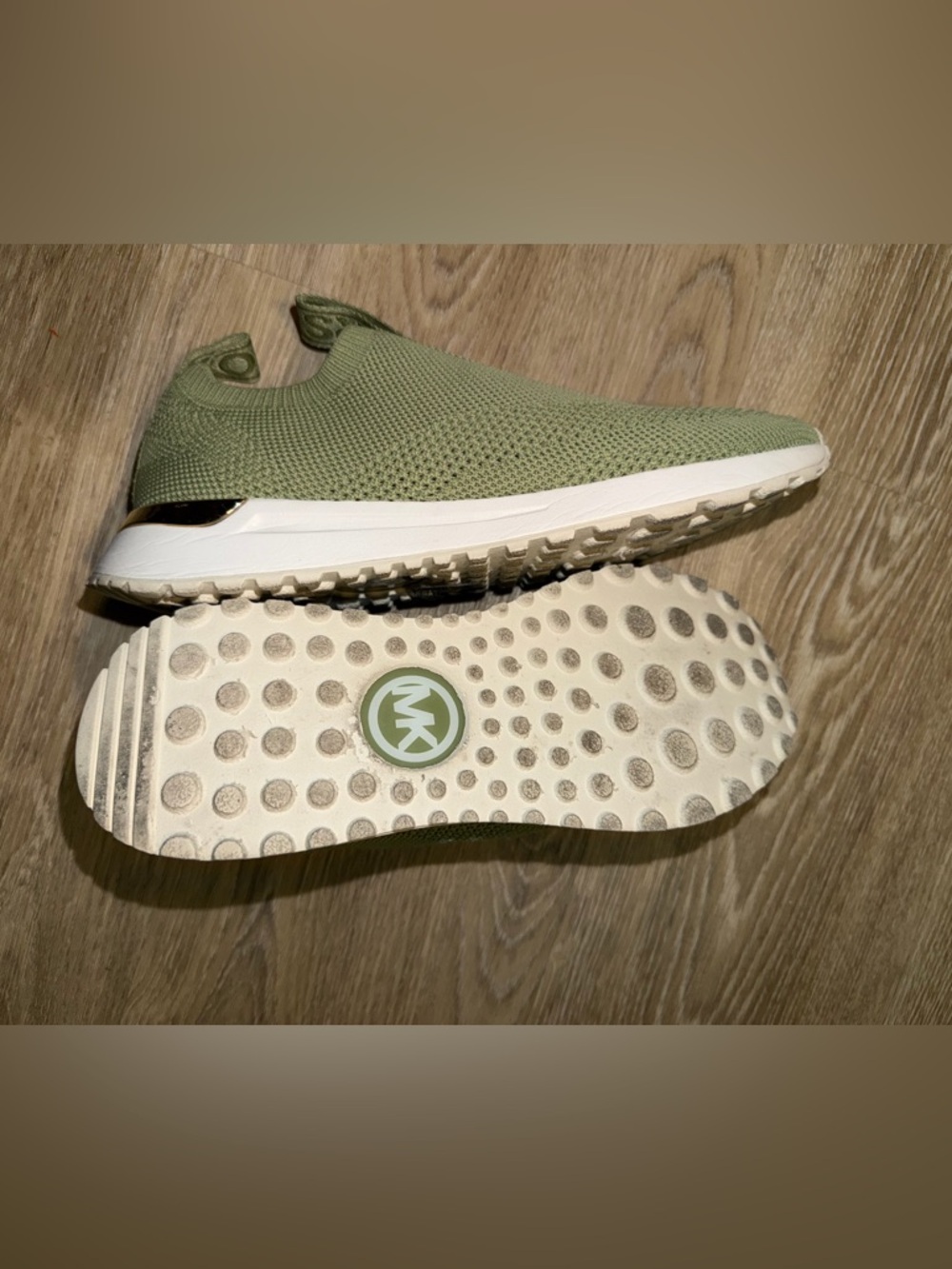 🆕 MICHAEL KORS Bodie Knit Slip-On Sneakers Sz 8.5 - Picture 8 of 9